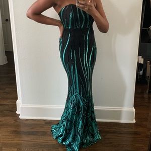 Gorgeous Black and Green gown with sequin detail